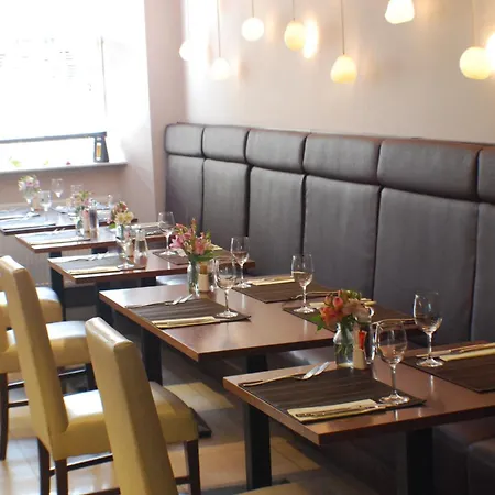 فندق The Salisbury