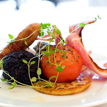 Гостевой дом 23 Mayfield 5*