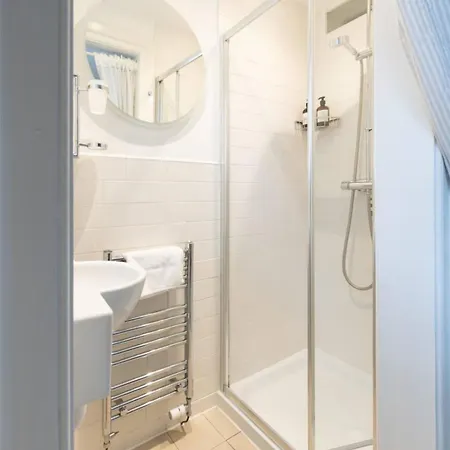 Apartment Beautiful 1 Bedroom Flat In Vibrant Stockbridge
