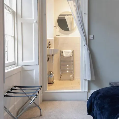 Apartment Beautiful 1 Bedroom Flat In Vibrant Stockbridge