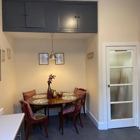 Nice Apartment Edimburgo