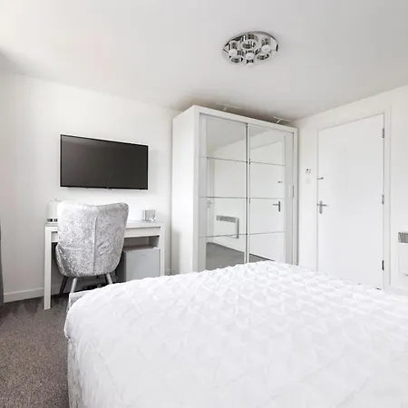 Joivy Elegant Flat With Balcony Apartment Edinburgh