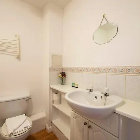 Guestready - A Pleasant Near Leith *