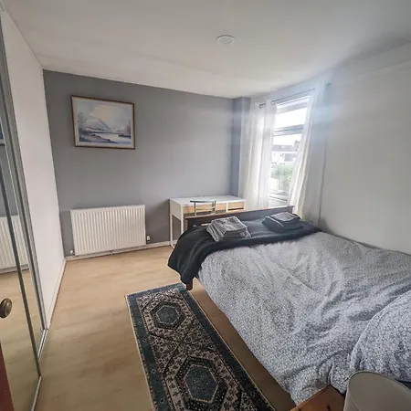 Apartment Gorgeous Full In Edinburgh