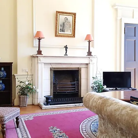 Апартаменты Spacious 2-bedroom Georgian *