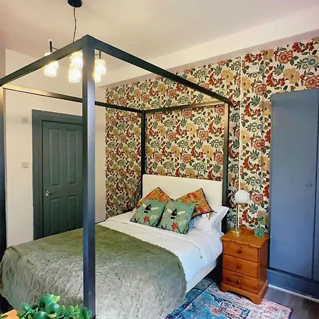 River Haven 2* Эдинбург