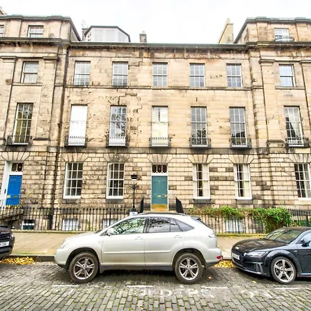 Guestready - Beautiful New Town Studio, With Patio Apartmán Edinburgh