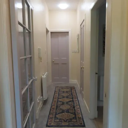 The Cosy Courtyard *