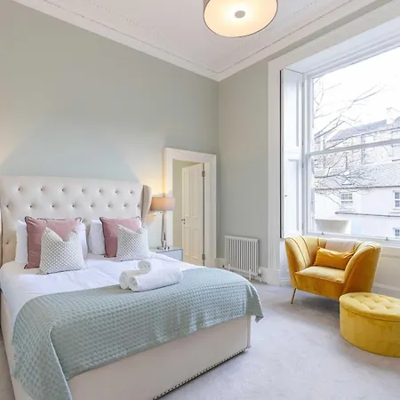Dragon - Alina - 1 Bed Centre Luxury *