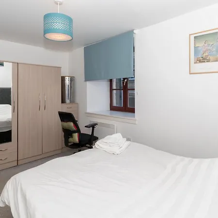 Homely And Central 2bd Flat - Leith