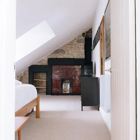 & Modern 2bd Flat - 아파트