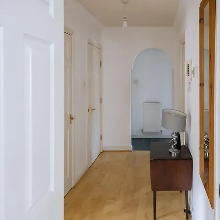 公寓 Snug & Serene 2bd Flat - Roseburn 爱丁堡