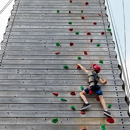 Lovely 3 Bedroom In Seton Wi-fi Xbox