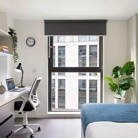 Joivy Trendy Units In Westfield-adults Only 爱丁堡