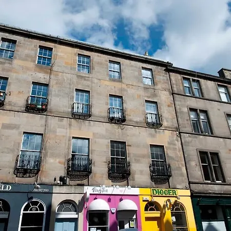 3 Bed City Centre In The University Quarter Apartment Edinburgh