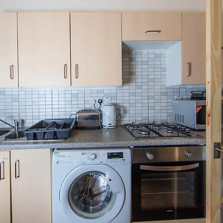 Colourful Near Carlton Hill *