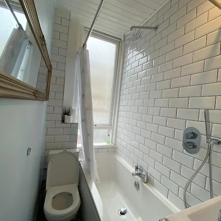 Charming 1 Bedroom Edimburgo