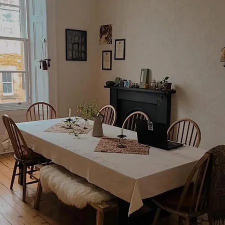 House Of Many Ways *