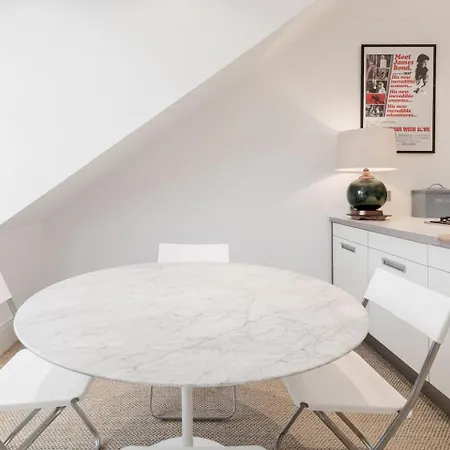 Super - Georgian Double Upper Flat With Castle Views In New Town 아파트 *