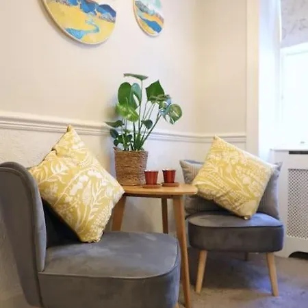 Stylish 1 Bed Flat On Royal Mile Oldtown# Apartamento *