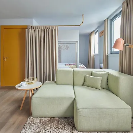 Eden Locke 4* Edinburg