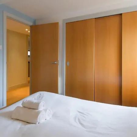 Modern Flat In The Middle Of Old Town *