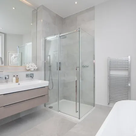 Georgian Gem In The New Town