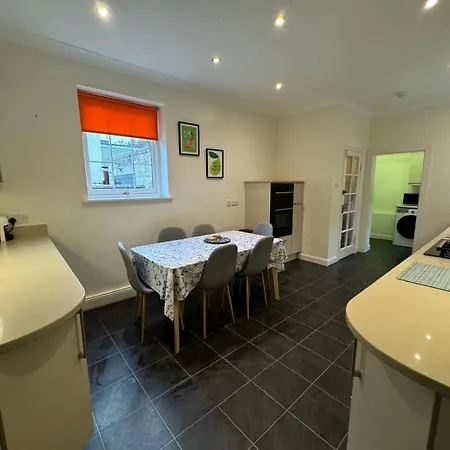 Apartament Luxury Cramond - Sleeps 10 Edynburg