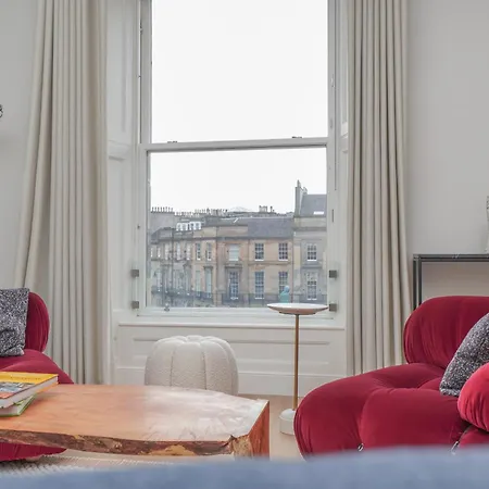 Lägenhet Flat With Majestic Views In West End Wonderland Edinburg