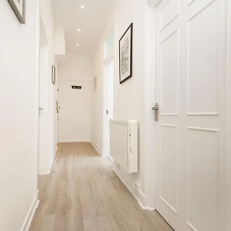 Argyl - Charming 2 Bedroom On Thistle Street Lejlighed *