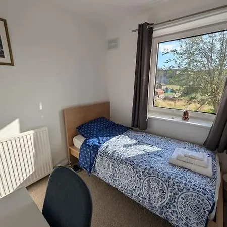 Lovely 3-bed Flat Edinburgh
