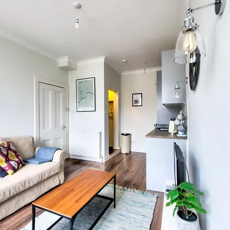 Guestready - Cozy Apt In Southside, Edinburgh! Edinburgh