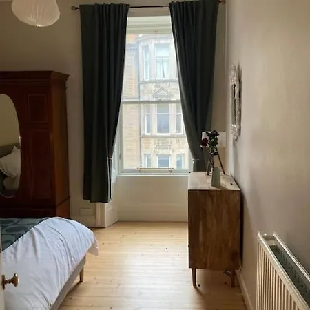 Bright 2 Bed In Bruntsfield - Centre Διαμέρισμα *