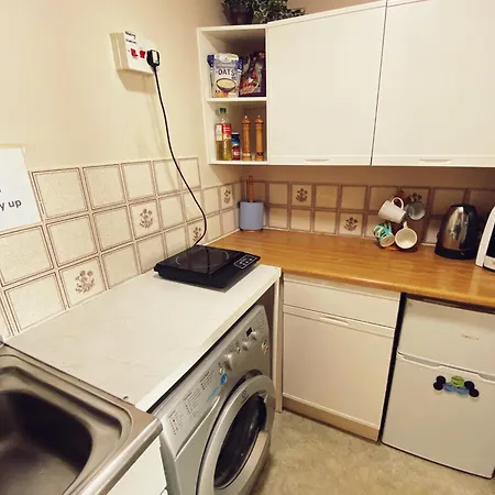 アパート Meadowbank 1-bedroom Flat *