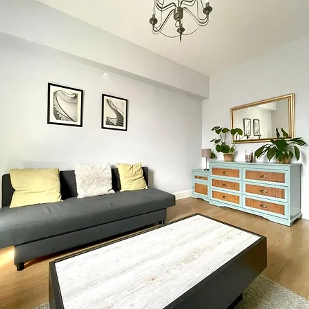 Apartment South Bridge *