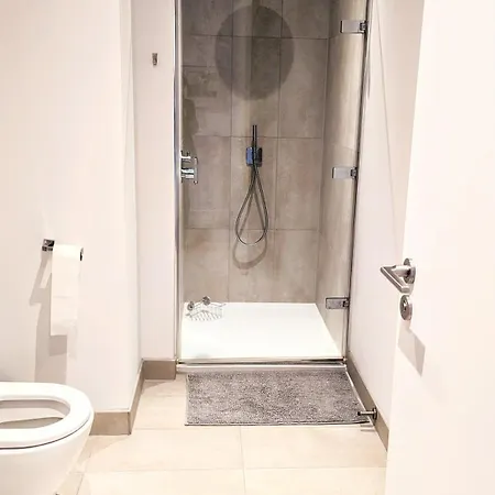 Luxury In Center Edinburgh