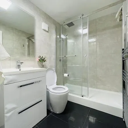 Lovely Duplex In Centre Appartamento Edimburgo
