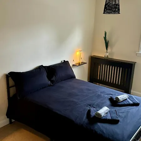 The Red Door, Two-bedrooms