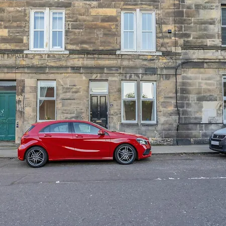 Ubytování v soukromí Bright Large Bedroom Br1 Edinburgh