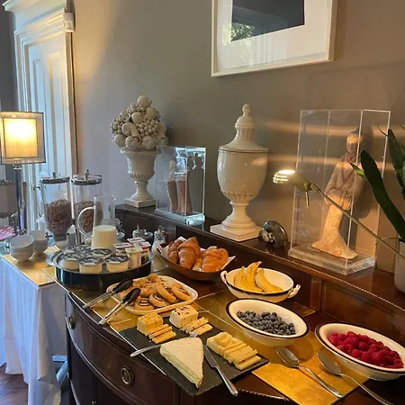 Six Brunton Place Edinburg