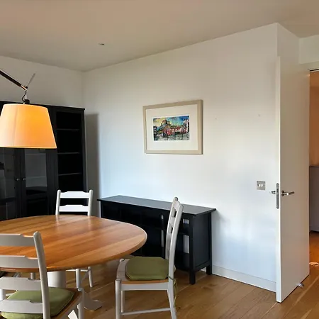 Executive Quartermile Near To Castle University With Park View