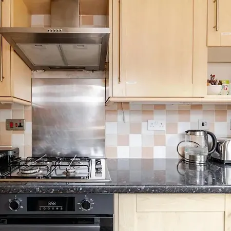 Rum i privatbostad Little France House Room2 *