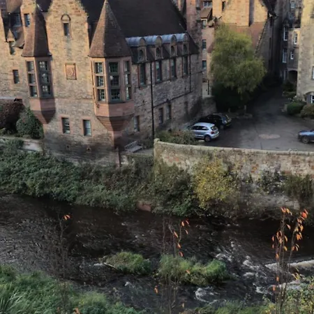 Dean Village דירה