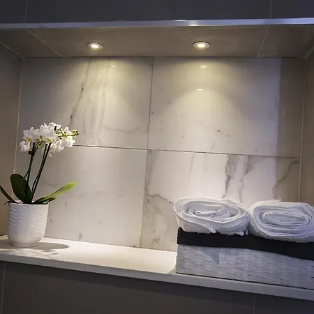 The Lane אדינבורו