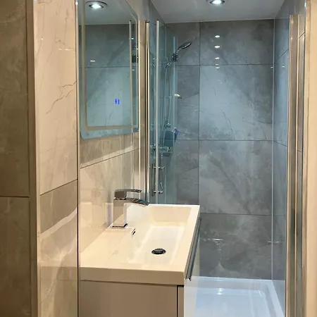 Centre 1bed Flat Near Castle & Uni 아파트