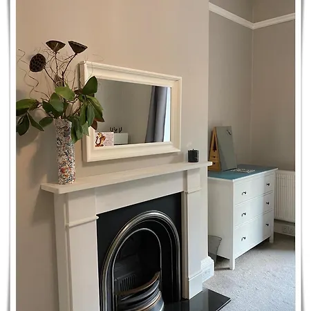 Beautifully Decorated 2bed Apt- Gem In Center Edinburgh
