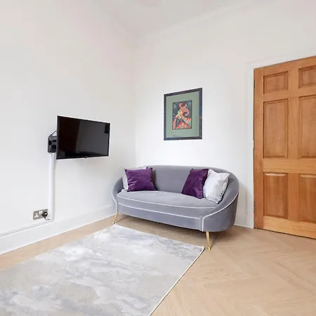 Apartamento Haymarket Modern Flat For 2 Guests