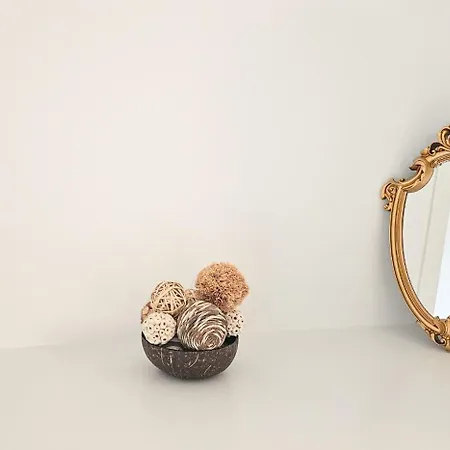 Royal Mile - Bright 2 Bedroom