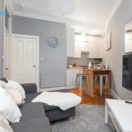 Marvellous 2 Bed * Edinburgh
