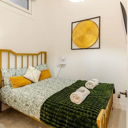Appartement Cosy Apartment, Free Street Parking